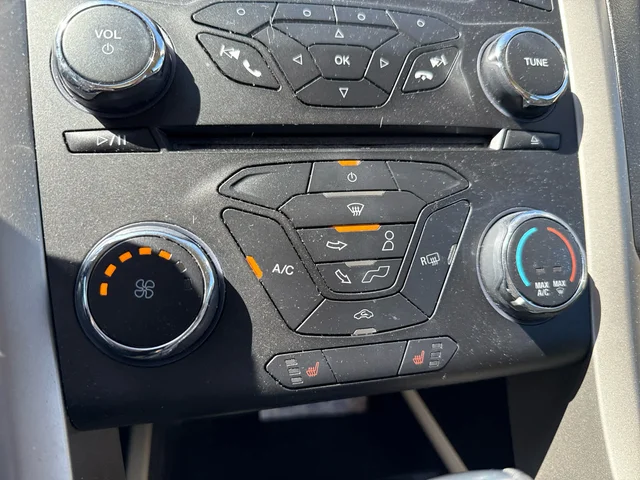 SEMINUEVOS FORD Fusion at Matthews in Liberty Buick GMC