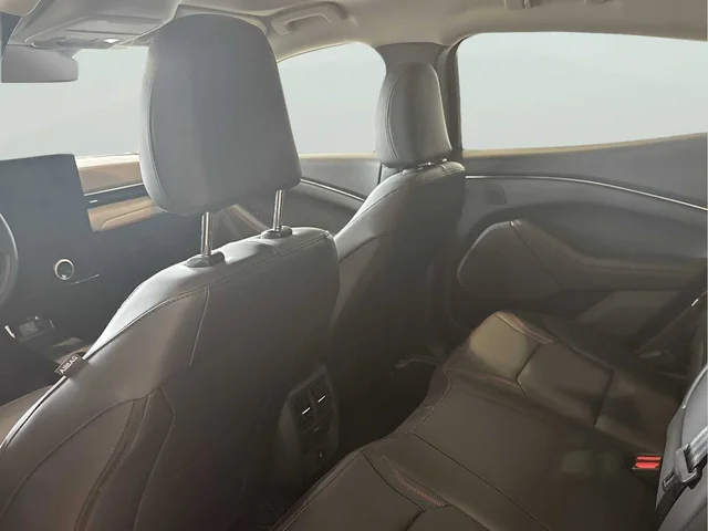 Nuevos FORD MUSTANG MACH-E à Estados chez autogozo