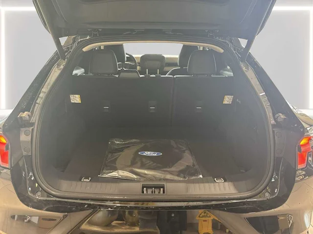 Nuevos FORD MUSTANG MACH-E à Estados chez autogozo