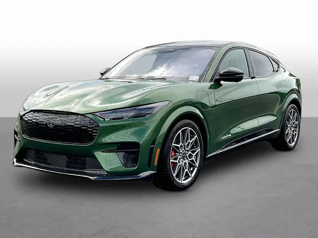 Nuevos FORD MUSTANG MACH-E à Estados chez autogozo