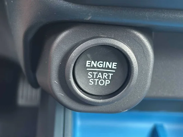 Nuevos FORD MAVERICK à Estados chez autogozo