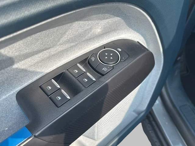 Nuevos FORD MAVERICK à Estados chez autogozo