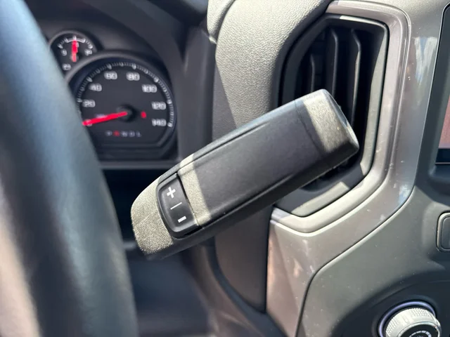 SEMINUEVOS CHEVROLET Silverado 1500 at Matthews in Liberty Buick GMC