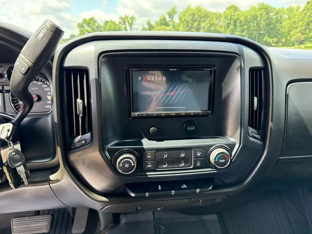 SEMINUEVOS CHEVROLET Silverado 1500 at Matthews in Liberty Buick GMC