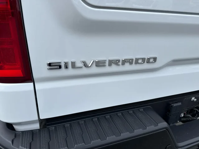 SEMINUEVOS CHEVROLET Silverado 1500 at Matthews in Liberty Buick GMC