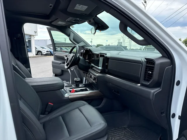 SEMINUEVOS CHEVROLET Silverado 1500 at Matthews in Liberty Buick GMC