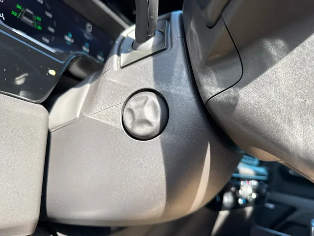 SEMINUEVOS CHEVROLET Silverado 1500 at Matthews in Liberty Buick GMC