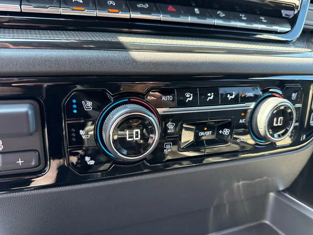 SEMINUEVOS CHEVROLET Silverado 1500 at Matthews in Liberty Buick GMC