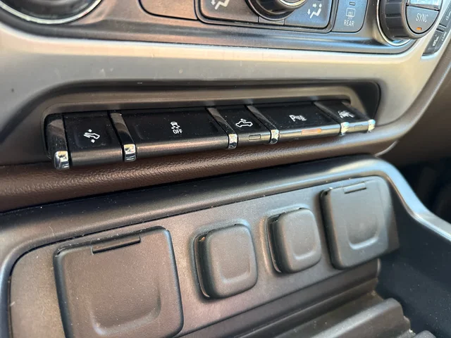 SEMINUEVOS GMC Sierra 1500 at Matthews in Liberty Buick GMC