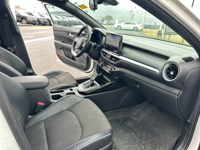 SEMINUEVOS KIA Forte at Mount Airy in Mount Airy Chrysler Dodge Jeep Ram Fiat