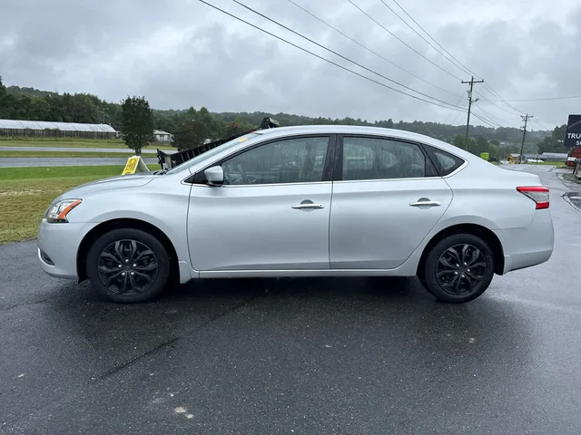SEMINUEVOS NISSAN Sentra at Matthews in Liberty Buick GMC