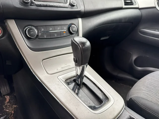 SEMINUEVOS NISSAN Sentra at Matthews in Liberty Buick GMC