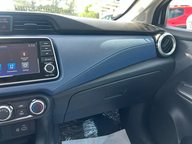 SEMINUEVOS NISSAN Versa a Estados en autogozo