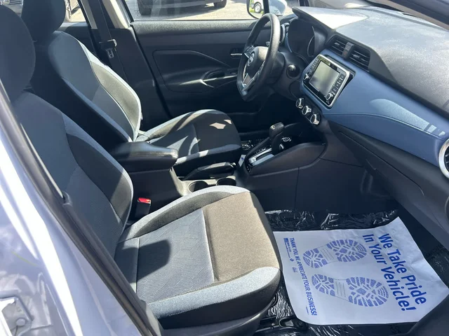 SEMINUEVOS NISSAN Versa a Estados en autogozo