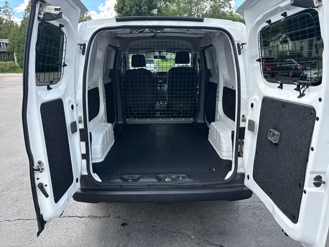 SEMINUEVOS CHEVROLET City Express Cargo Van a Estados en autogozo