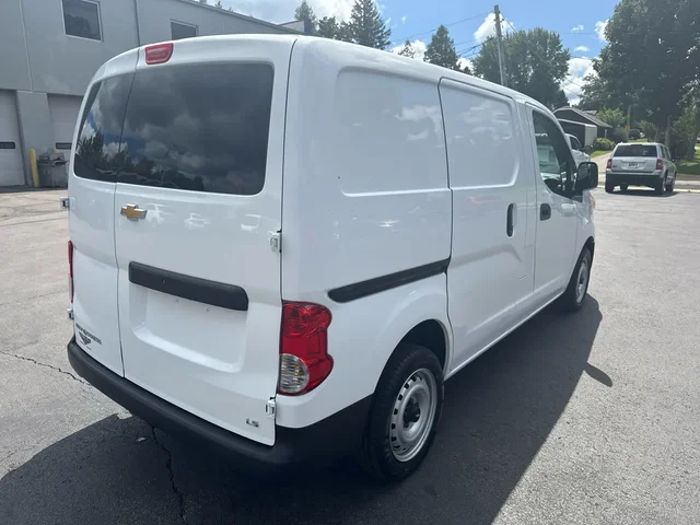SEMINUEVOS CHEVROLET City Express Cargo Van a Estados en autogozo
