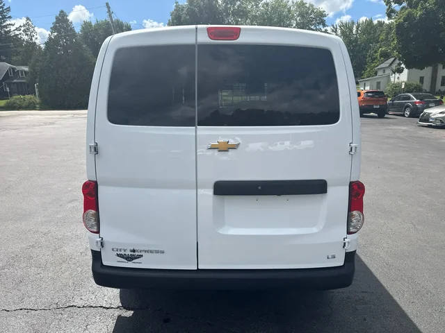 SEMINUEVOS CHEVROLET City Express Cargo Van a Estados en autogozo