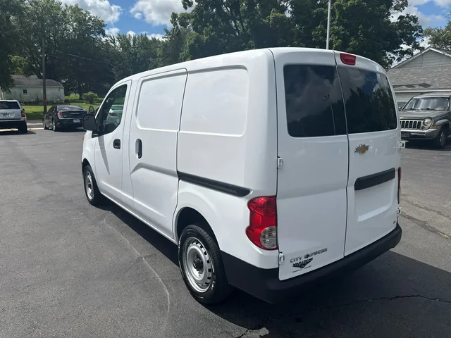 SEMINUEVOS CHEVROLET City Express Cargo Van a Estados en autogozo