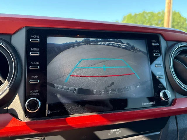SEMINUEVOS TOYOTA Tacoma at Matthews in Liberty Buick GMC
