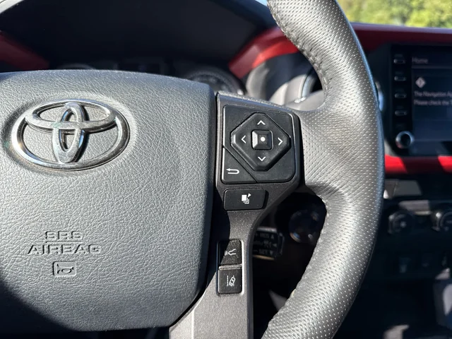 SEMINUEVOS TOYOTA Tacoma at Matthews in Liberty Buick GMC
