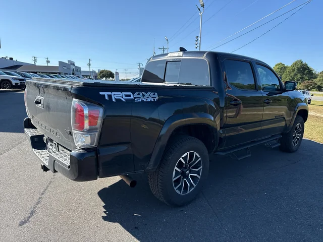 SEMINUEVOS TOYOTA Tacoma at Matthews in Liberty Buick GMC