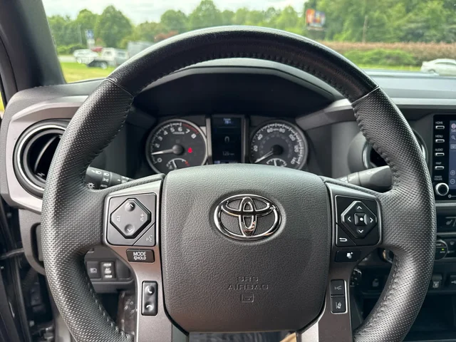 SEMINUEVOS TOYOTA Tacoma at Matthews in Liberty Buick GMC