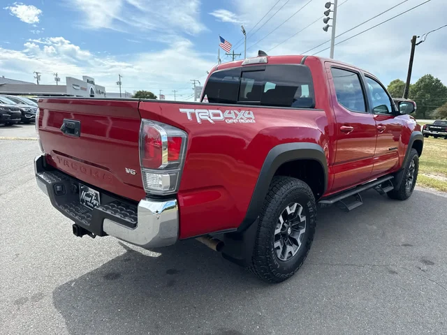 SEMINUEVOS TOYOTA Tacoma at Matthews in Liberty Buick GMC