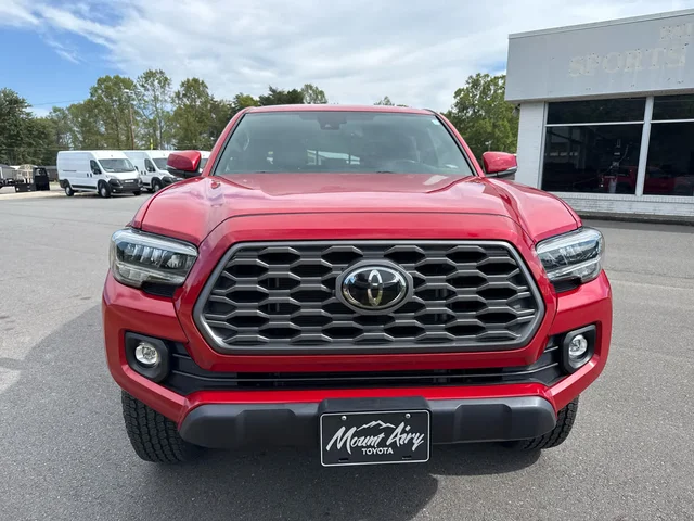 SEMINUEVOS TOYOTA Tacoma at Matthews in Liberty Buick GMC