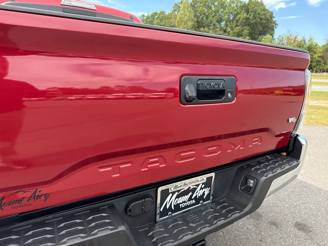 SEMINUEVOS TOYOTA Tacoma at Matthews in Liberty Buick GMC