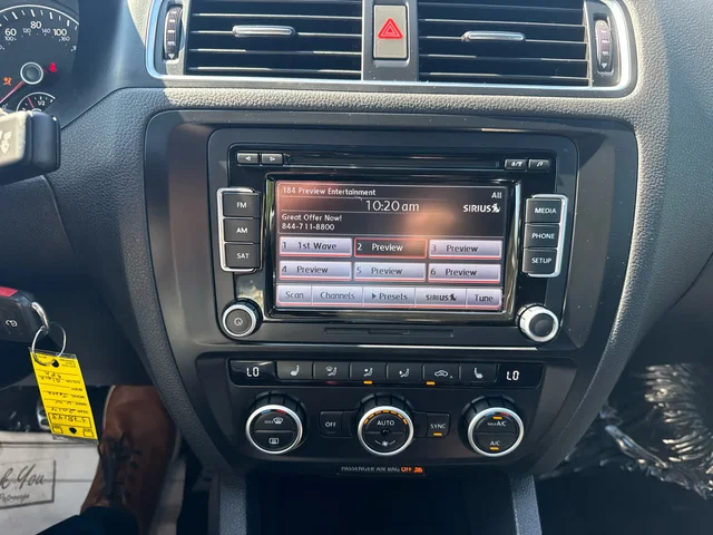 SEMINUEVOS VOLKSWAGEN Jetta a Estados en autogozo