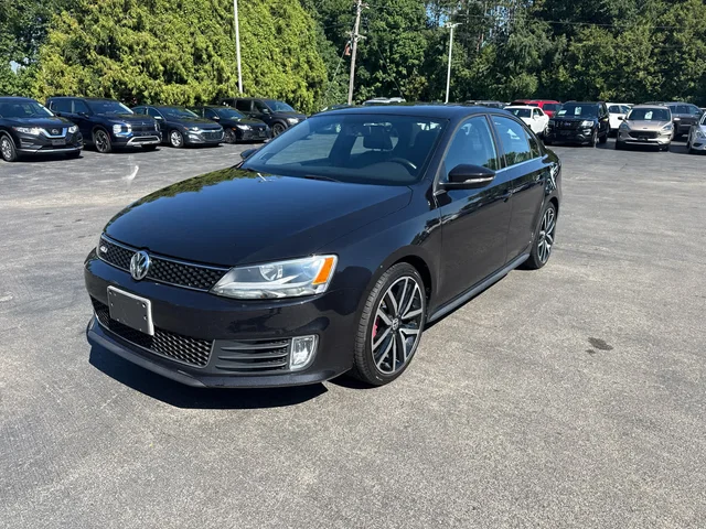 SEMINUEVOS VOLKSWAGEN Jetta a Estados en autogozo