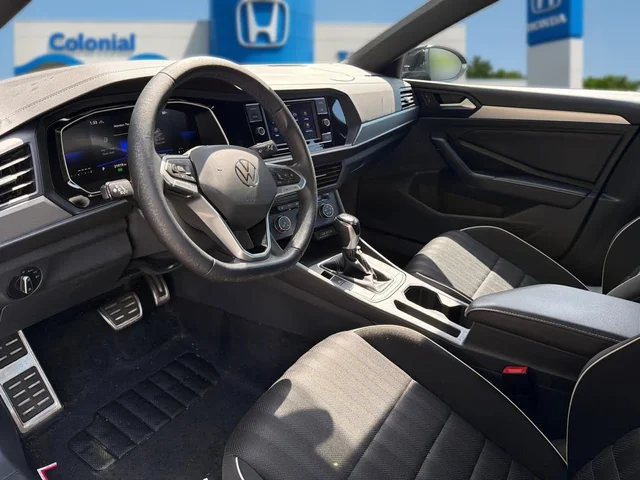 SEMINUEVOS VOLKSWAGEN Jetta a Estados en autogozo