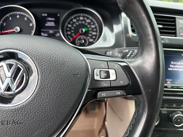 SEMINUEVOS VOLKSWAGEN Golf SportWagen at Matthews in Liberty Buick GMC