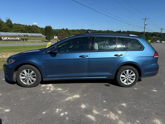 SEMINUEVOS VOLKSWAGEN Golf SportWagen at Matthews in Liberty Buick GMC
