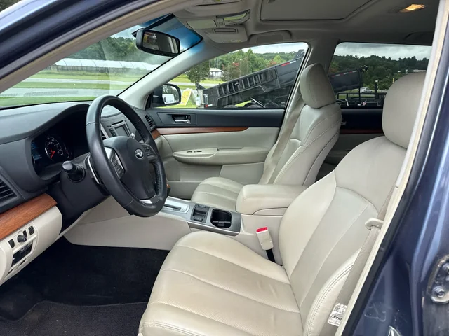 SEMINUEVOS SUBARU Outback at Matthews in Liberty Buick GMC