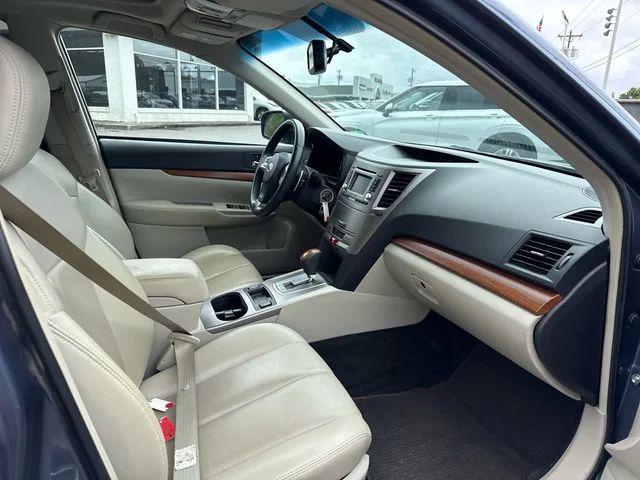 SEMINUEVOS SUBARU Outback at Matthews in Liberty Buick GMC
