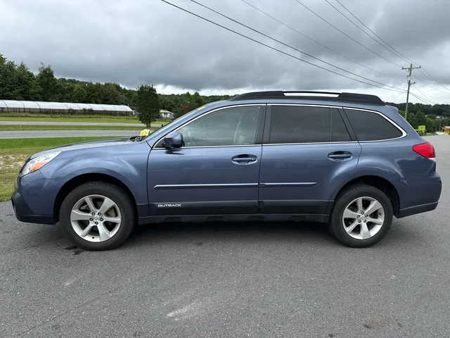 SEMINUEVOS SUBARU Outback at Matthews in Liberty Buick GMC