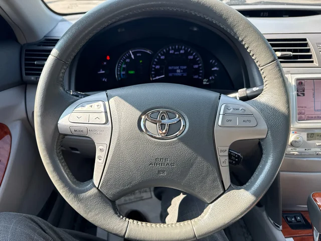 SEMINUEVOS TOYOTA Camry Hybrid a Estados en autogozo