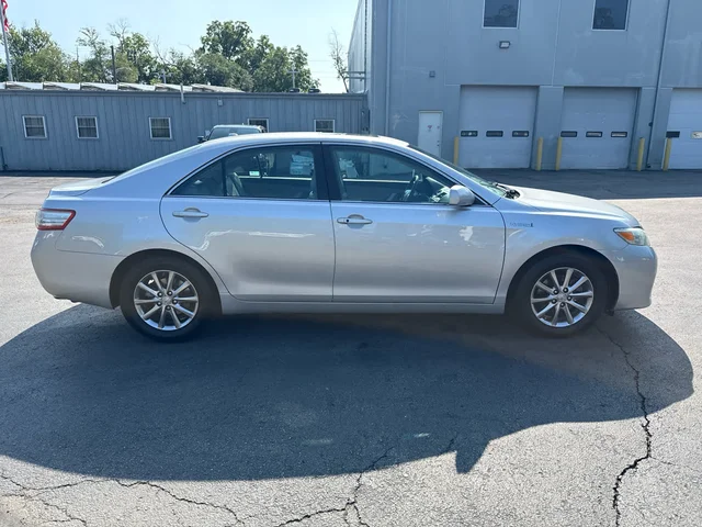 SEMINUEVOS TOYOTA Camry Hybrid a Estados en autogozo