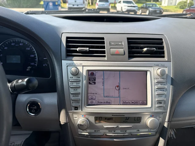 SEMINUEVOS TOYOTA Camry Hybrid a Estados en autogozo