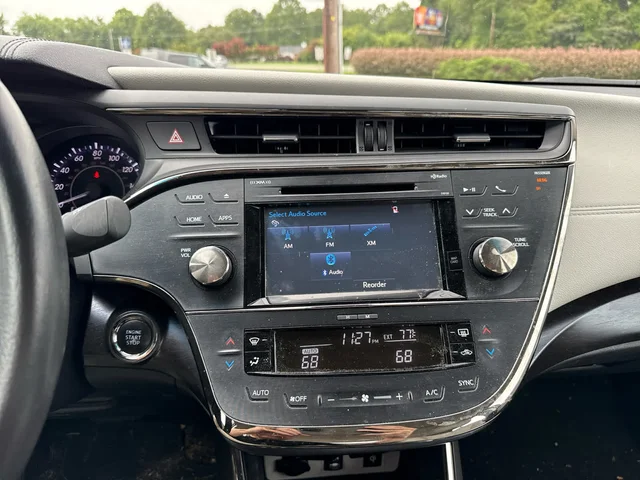SEMINUEVOS TOYOTA Avalon at Matthews in Liberty Buick GMC
