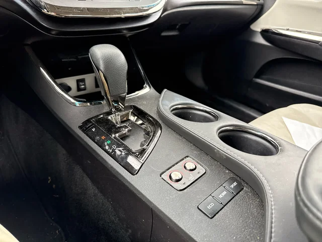 SEMINUEVOS TOYOTA Avalon at Matthews in Liberty Buick GMC