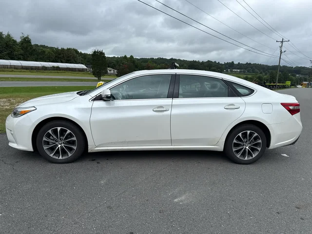 SEMINUEVOS TOYOTA Avalon at Matthews in Liberty Buick GMC