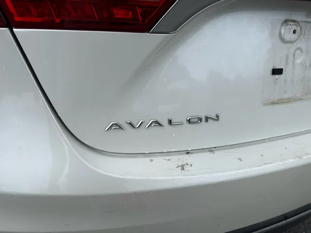 SEMINUEVOS TOYOTA Avalon at Matthews in Liberty Buick GMC