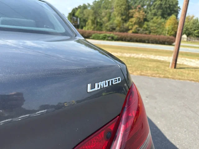 SEMINUEVOS TOYOTA Avalon at Matthews in Liberty Buick GMC