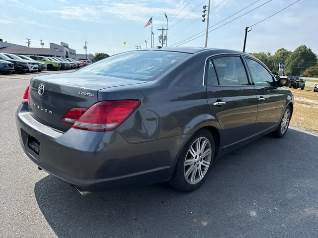 SEMINUEVOS TOYOTA Avalon at Matthews in Liberty Buick GMC