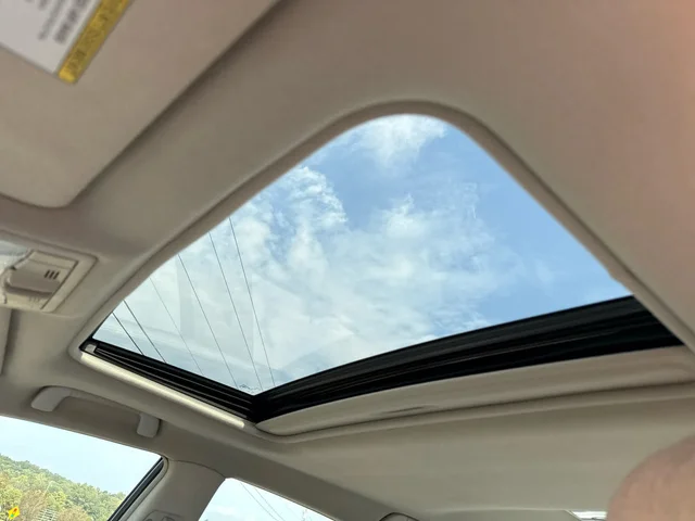 SEMINUEVOS TOYOTA Avalon at Matthews in Liberty Buick GMC