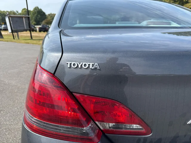 SEMINUEVOS TOYOTA Avalon at Matthews in Liberty Buick GMC