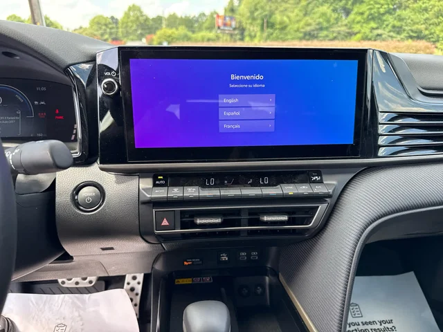 SEMINUEVOS TOYOTA Camry at Matthews in Liberty Buick GMC