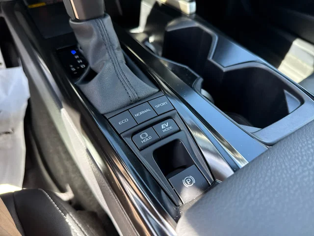 SEMINUEVOS TOYOTA Camry at Matthews in Liberty Buick GMC